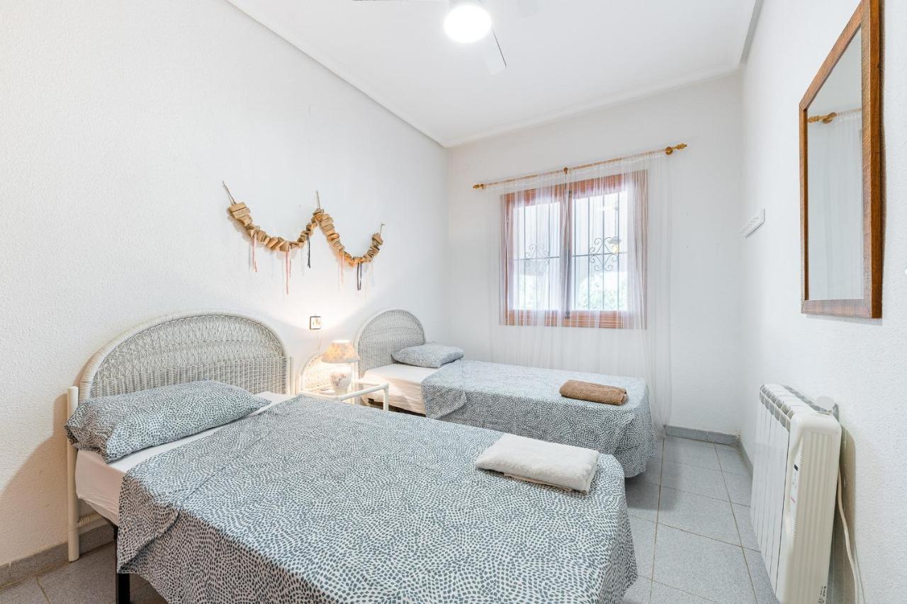 Chalet Mayor Zenia Beach Orihuela Buitenkant foto