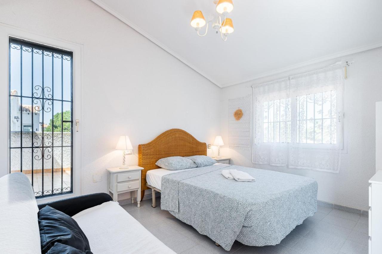 Chalet Mayor Zenia Beach Orihuela Buitenkant foto